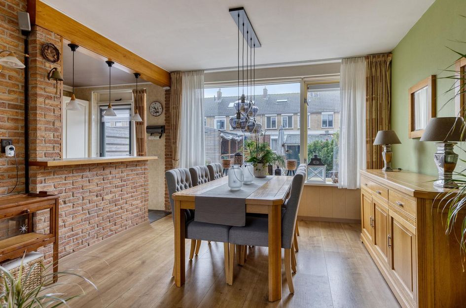 Nicolaas van Puttenstraat 6