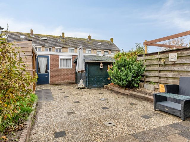 Nicolaas van Puttenstraat 6, Goudswaard