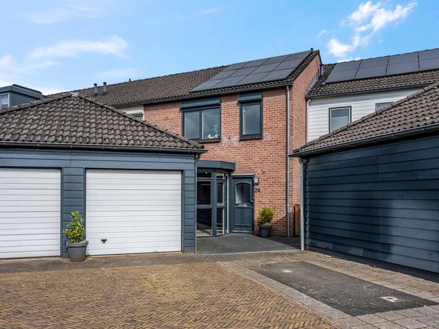 Steenakker 24, Gendt