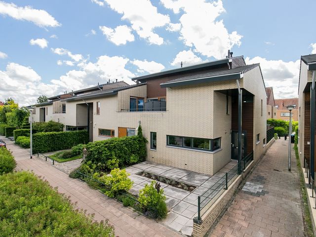 Pottenbakkerij 12, Barendrecht