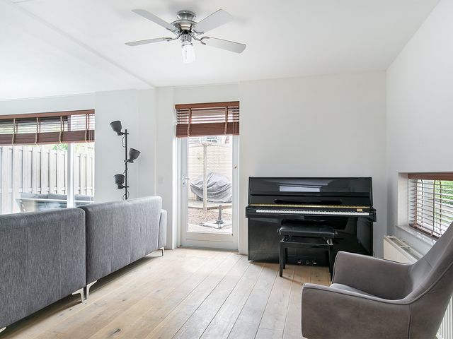 Pottenbakkerij 12, Barendrecht