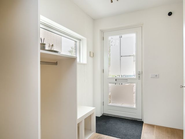 Pottenbakkerij 12, Barendrecht