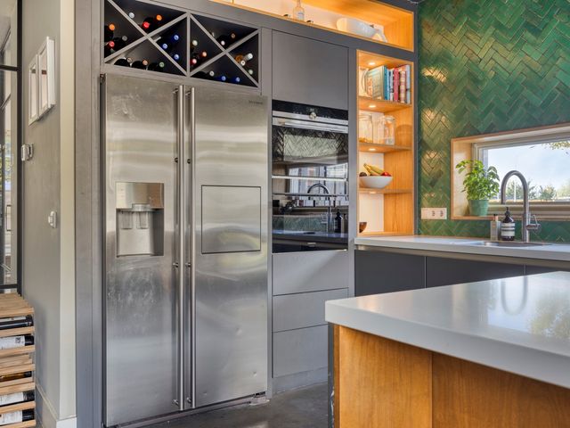 Aquamarijn 11, Zevenbergen