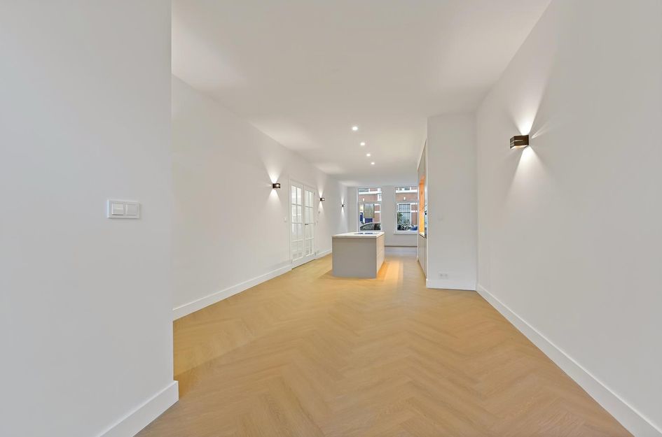 Rijklof van Goensstraat 19