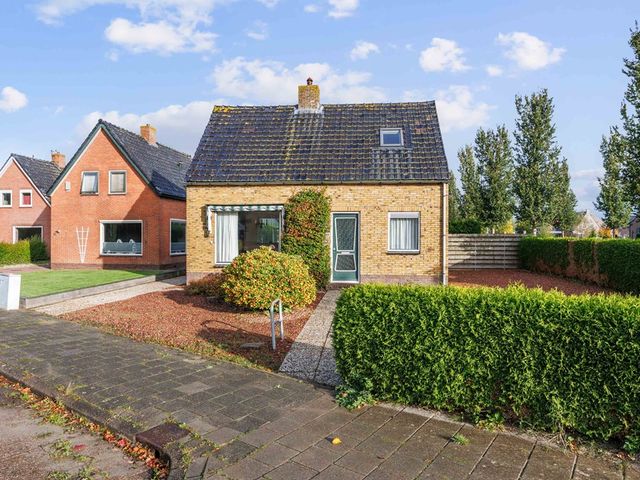 Eekebuursterweg 49, Oldekerk