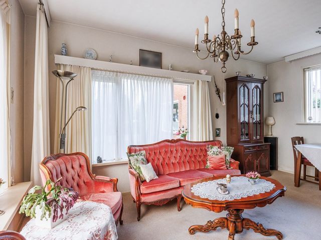 Eekebuursterweg 49, Oldekerk