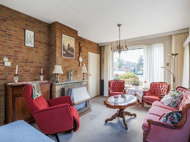 Eekebuursterweg 49, Oldekerk