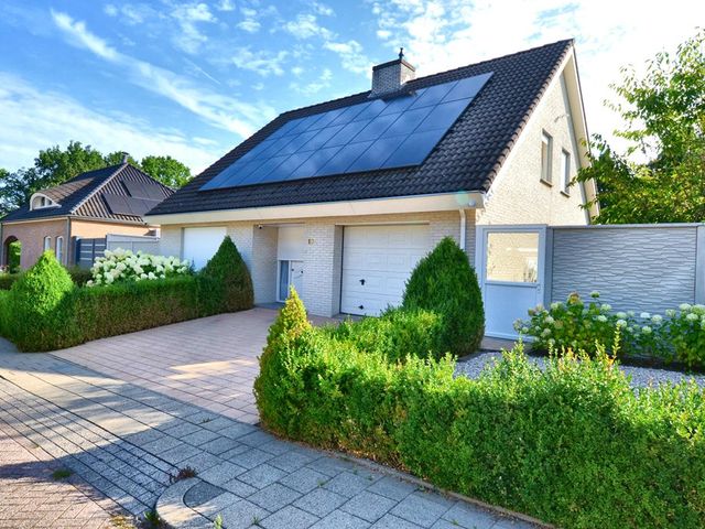 Dokter Limpensstraat 13, Kerkrade