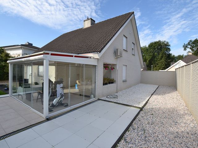 Dokter Limpensstraat 13, Kerkrade