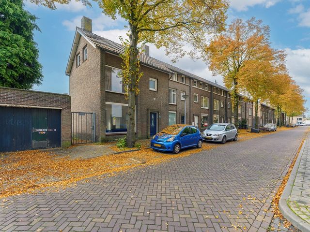 Jan van de Capellelaan 17, Eindhoven