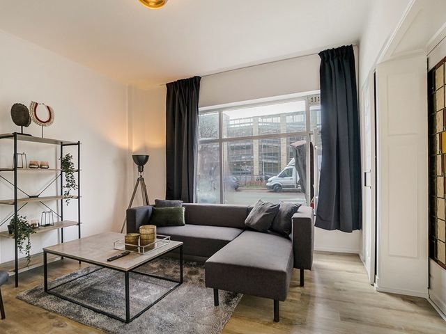 Monstersestraat 2A, 's-Gravenhage