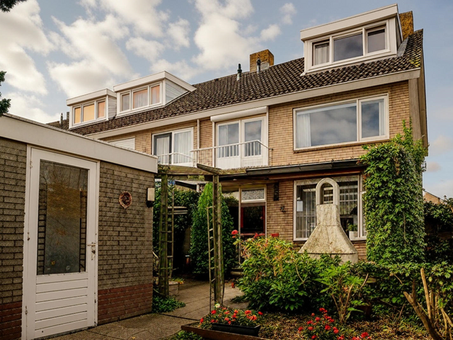 Smalweer 1, Hardinxveld-Giessendam