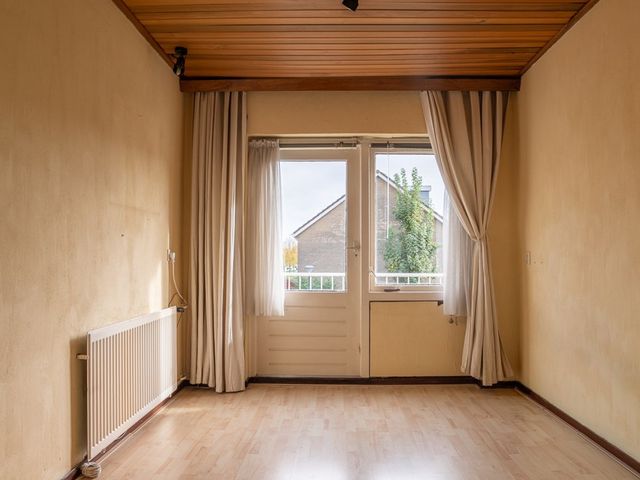 Smalweer 1, Hardinxveld-Giessendam