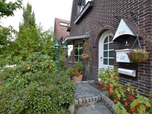 Heerenweg 326, Heerlen