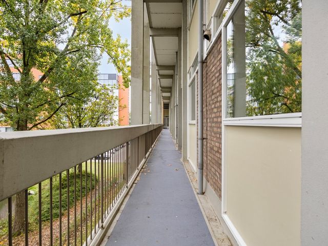 Van Bosseplantsoen 105, Dordrecht