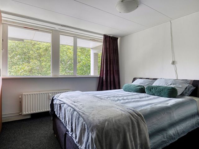 Van Bosseplantsoen 105, Dordrecht