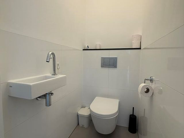 Zeelandiahoeve 273IV, Amstelveen