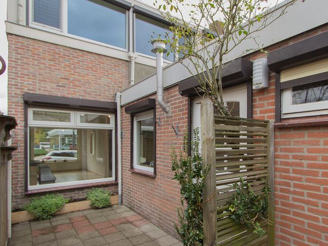 Monseigneur Völkerstraat 102, Kaatsheuvel