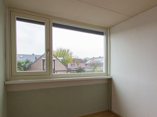 Monseigneur Völkerstraat 102, Kaatsheuvel