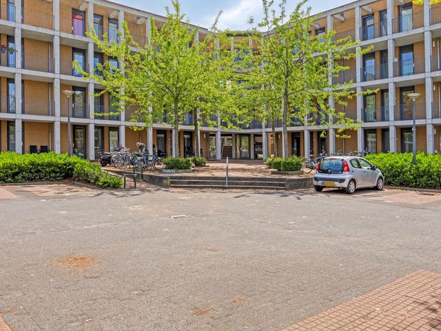 Heemwerf 74, De Lier