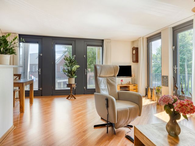 Heemwerf 74, De Lier