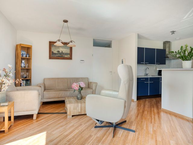 Heemwerf 74, De Lier