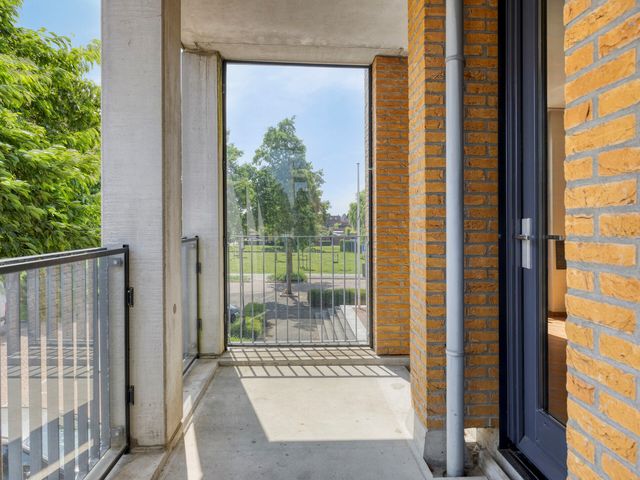 Heemwerf 74, De Lier