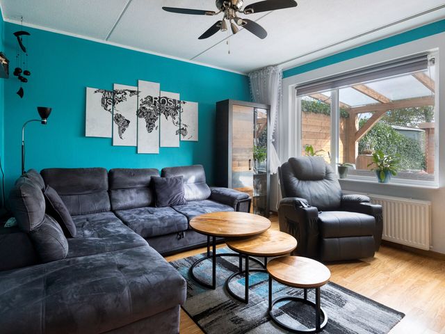 De Hooge Wheeën 12, Oldemarkt