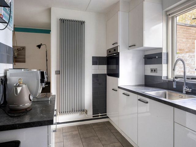 De Hooge Wheeën 12, Oldemarkt