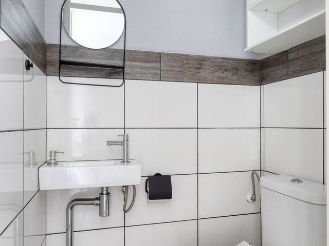 De Hooge Wheeën 12, Oldemarkt