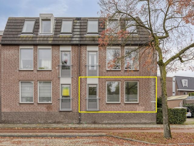 Wethouder van Eschstraat 330, Oss