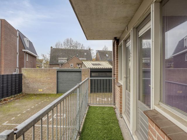 Wethouder van Eschstraat 330, Oss