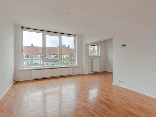 Dorpsweg 144C, Rotterdam