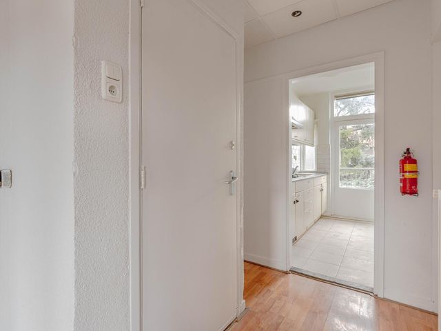 Dorpsweg 144C, Rotterdam