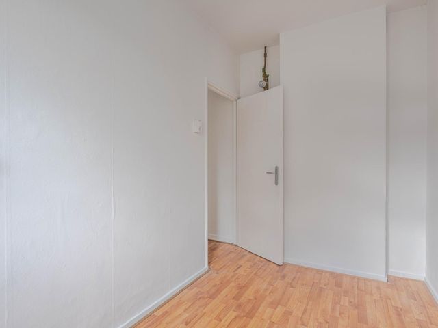 Dorpsweg 144C, Rotterdam