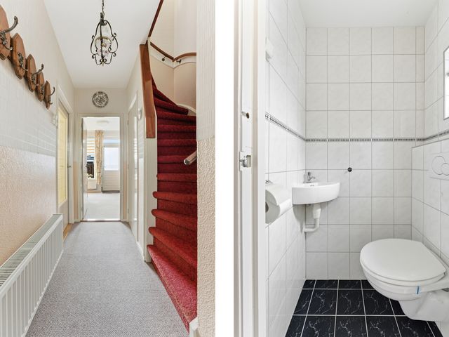 W B van der Veldenstraat 11, Alblasserdam