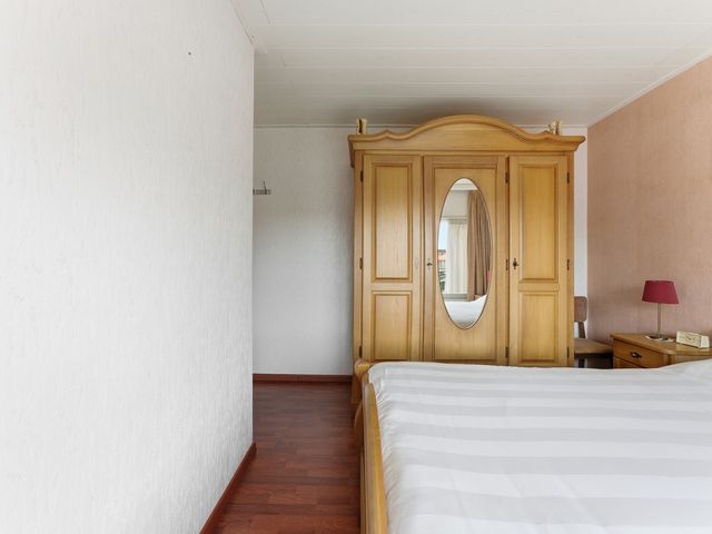 W B van der Veldenstraat 11, Alblasserdam