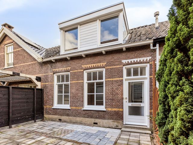 Schoolstraat 14, Middelharnis