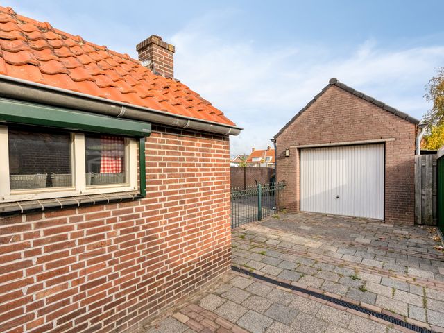 Prinses Irenestraat 6, Dinteloord
