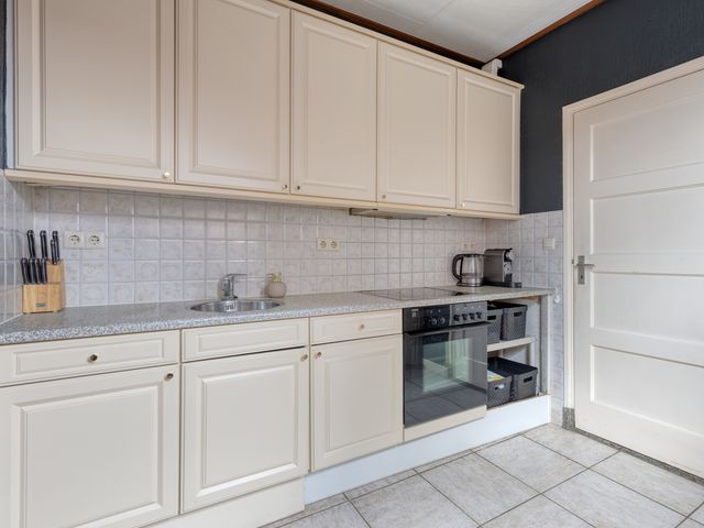 Prinses Irenestraat 6, Dinteloord