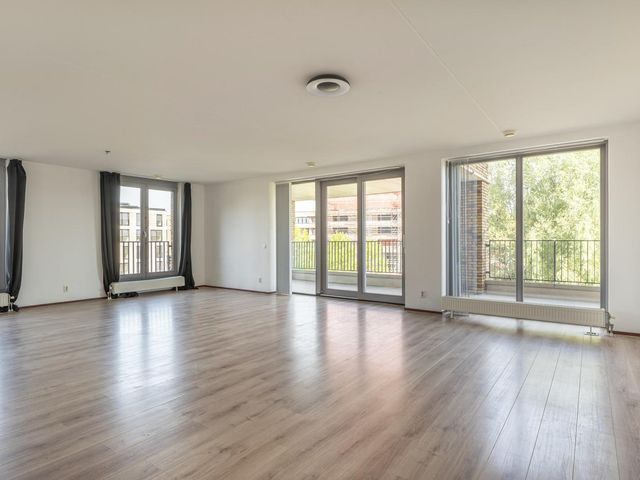 Atletenbaan 94B, Maastricht