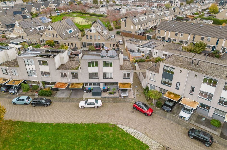 Marga Klompéstraat 75