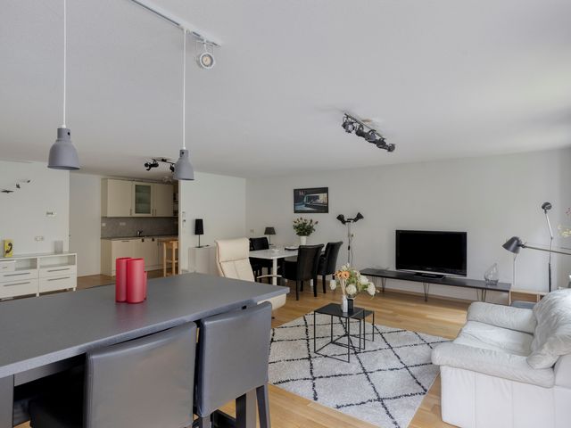 Rhenendael 60, Rhenen