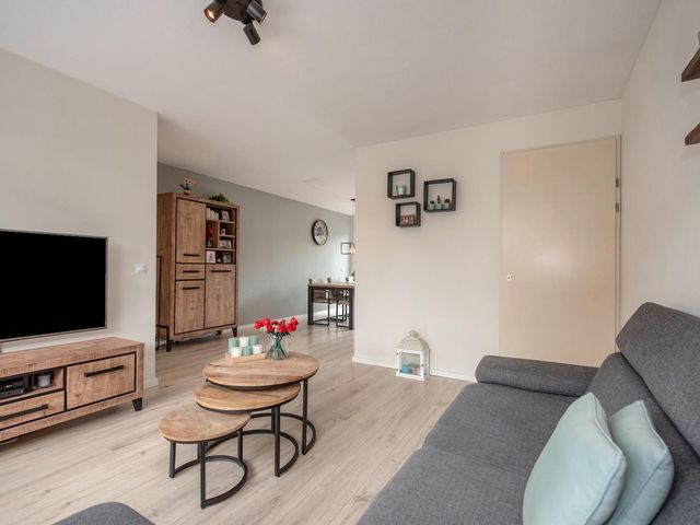 Van Rijswijckschans 97, Zoetermeer