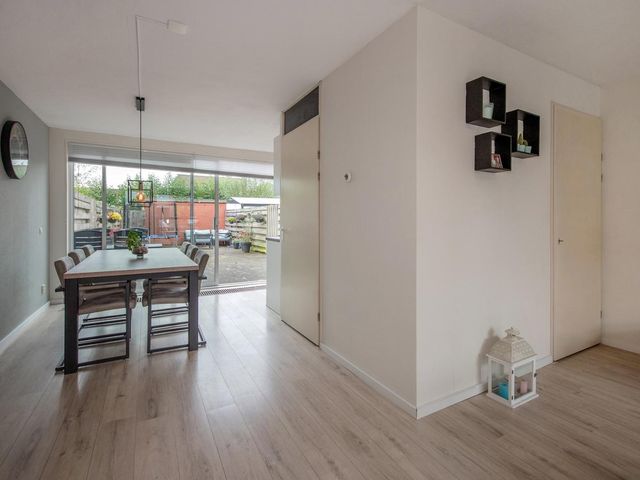 Van Rijswijckschans 97, Zoetermeer