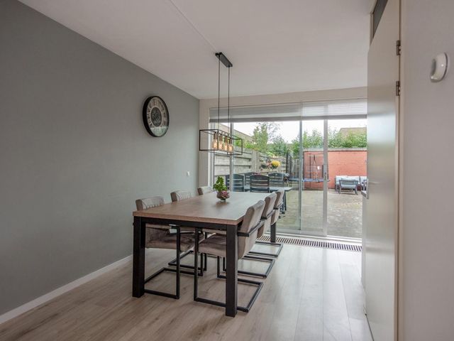 Van Rijswijckschans 97, Zoetermeer