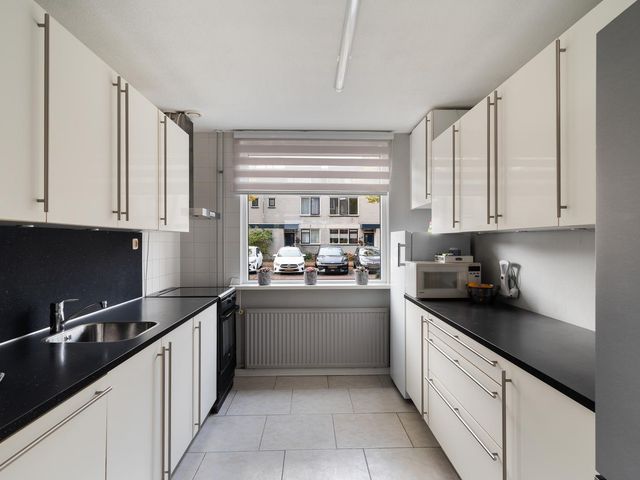 Lommerbaan 166, Zoetermeer