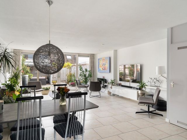 Lommerbaan 166, Zoetermeer