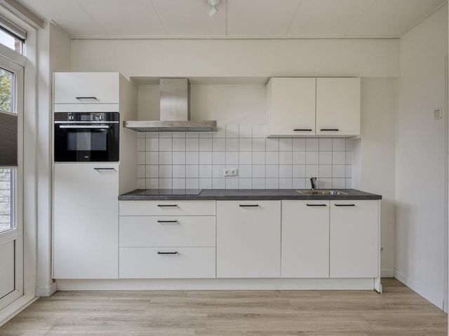 Margrietstraat 30, Zetten