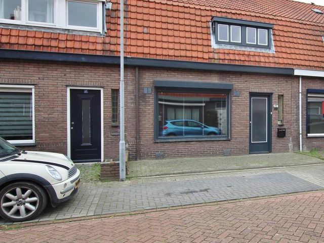 Dahliastraat 15, Terneuzen